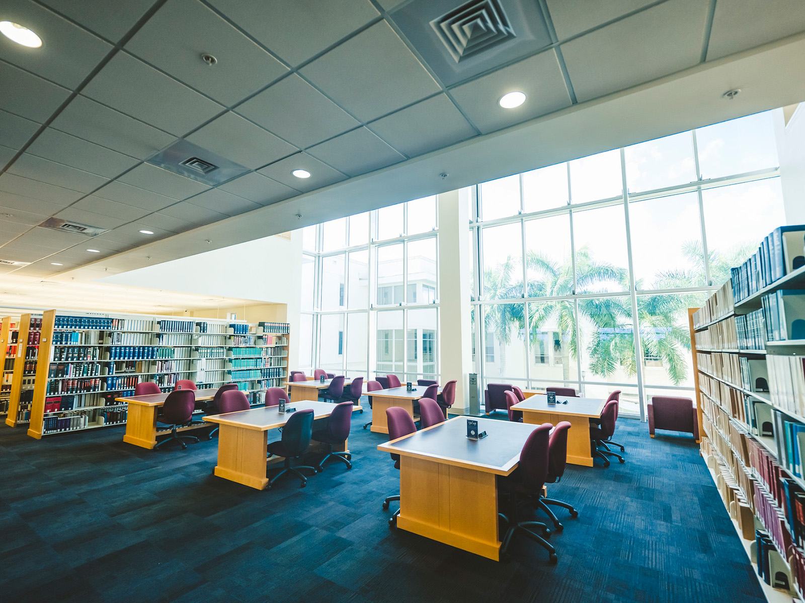 The interior of the FIU Law Library